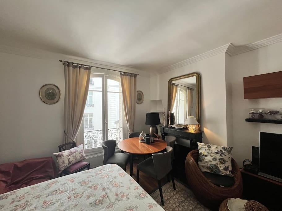 Beautiful & Central Near Champs-elysees Appartement *